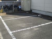 レオパレスウィル８８ 駐車場
