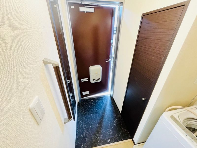レオネクストサクセスコート日立 玄関