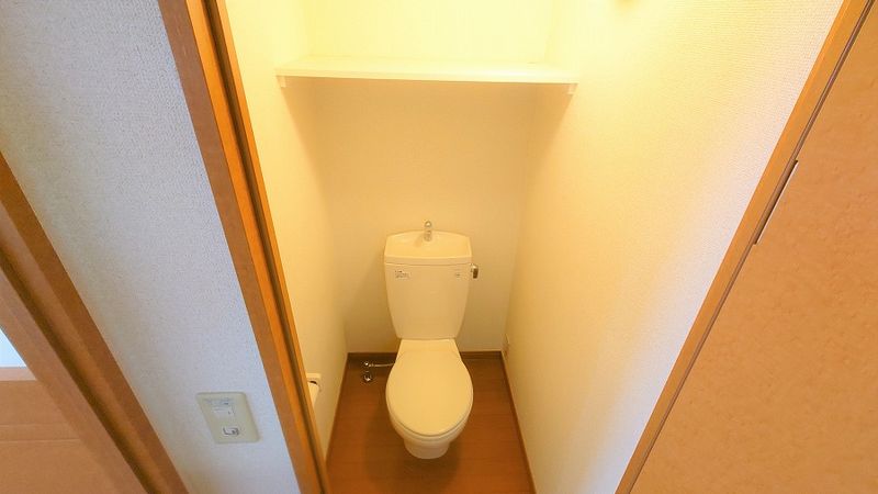 レオパレスミノフルール トイレ