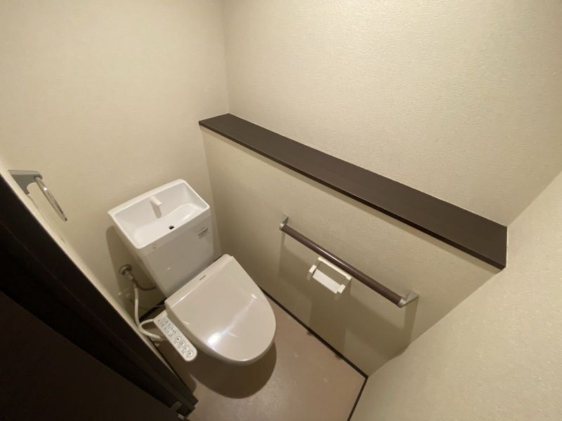 レオネクストカサデエスペランサ トイレ