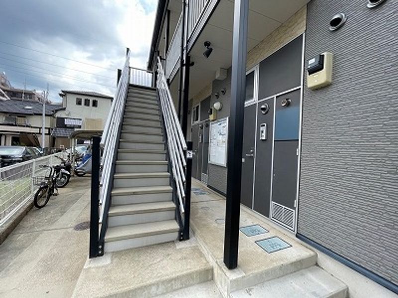 レオパレスコスモオーラ 共用部分