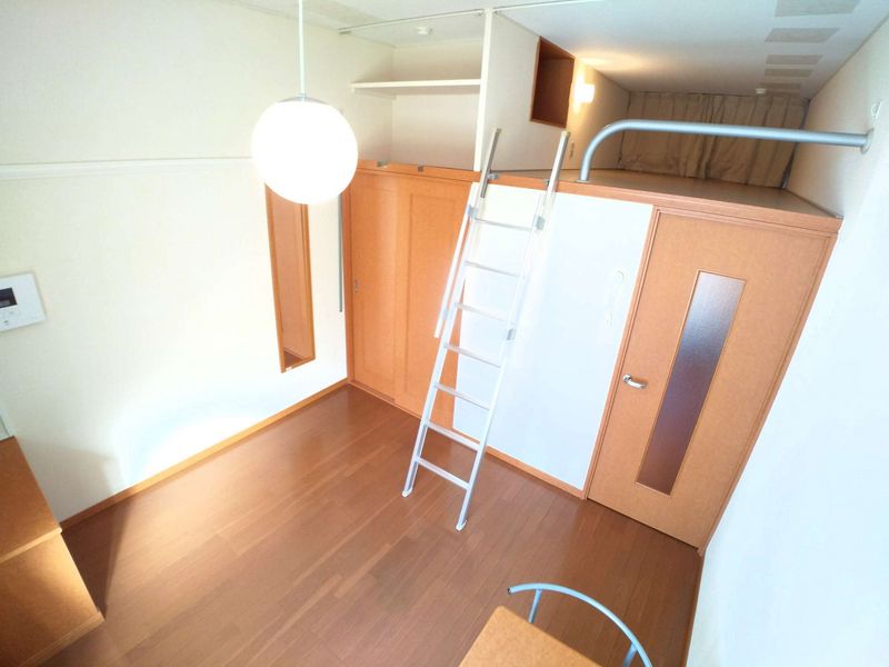 レオパレス春日丘 共用部分