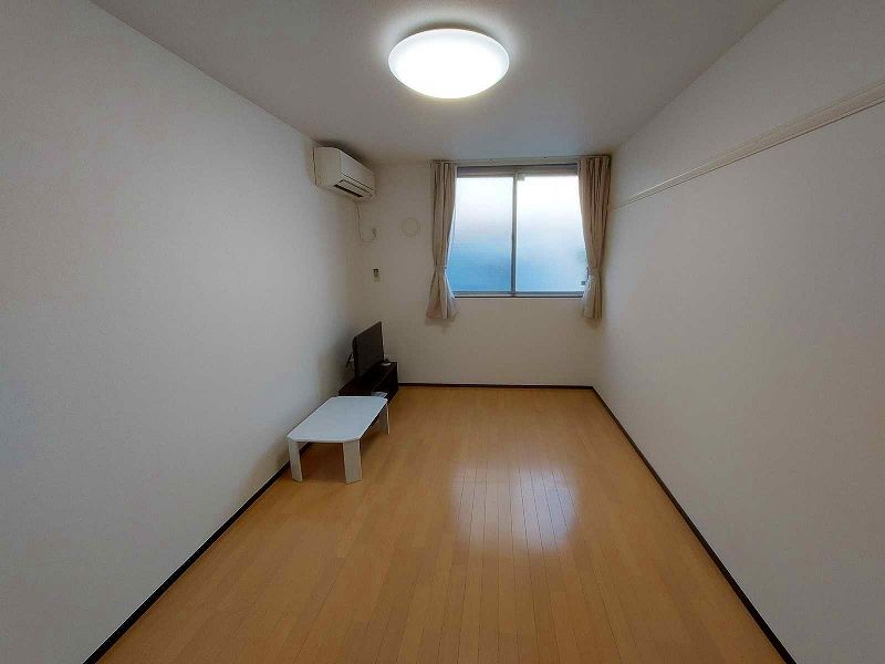 CLEINO MIKI Nishi Shinjuku Living room