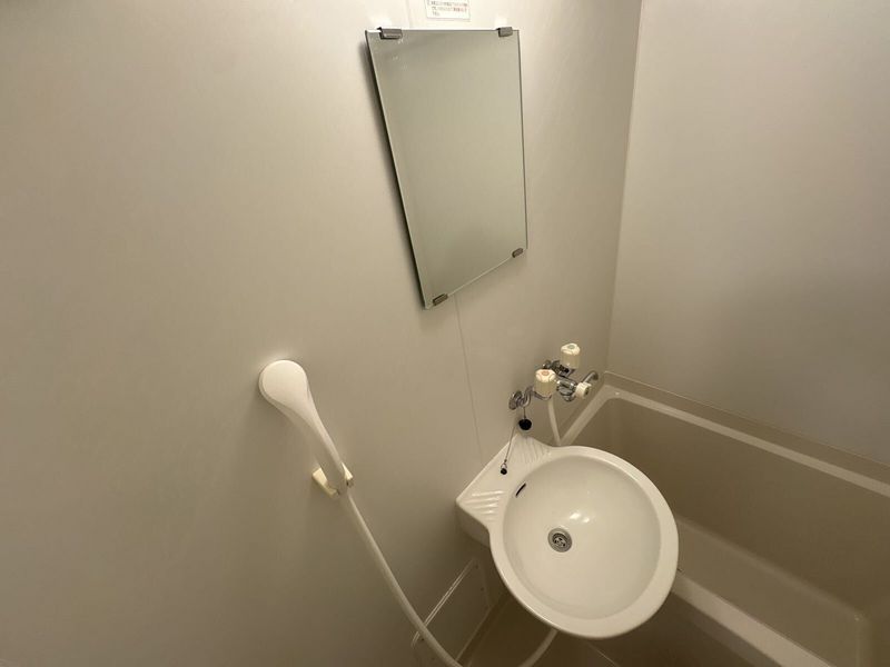 レオパレスフォレスタ 洗面台