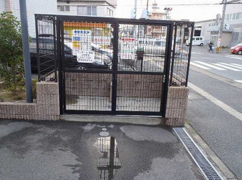 レオパレスラ　プランタン その他