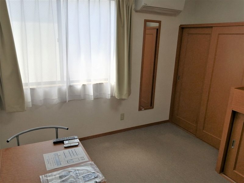 レオパレスベルフォーレ 居間