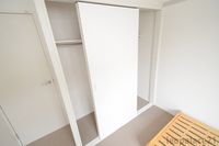 レオパレス備前香芝 収納