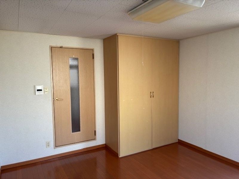 レオパレスカーサ undefined