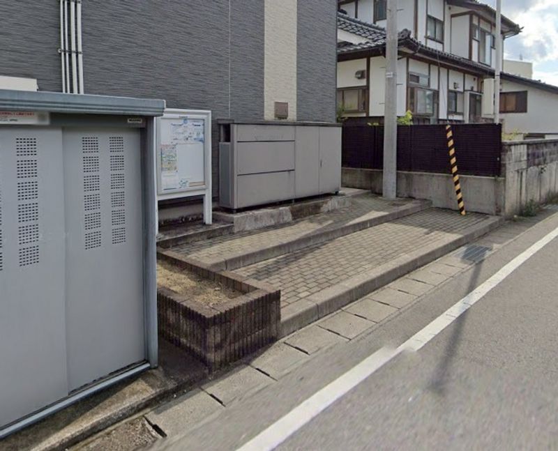 レオパレスグリーンハイツ平内Ａ エントランス