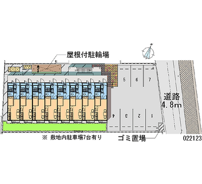 22123 Monthly parking lot