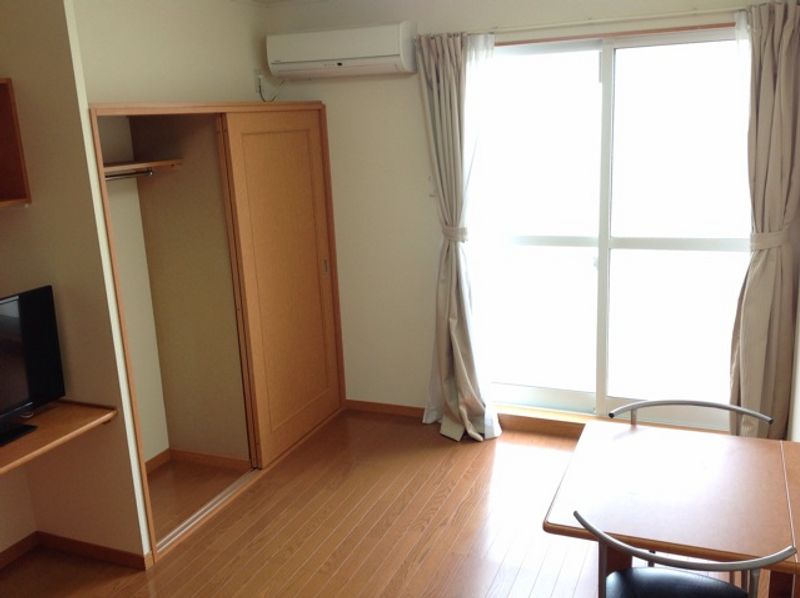 レオパレスＯｓｔｅｎＤｏｒｆ 居間