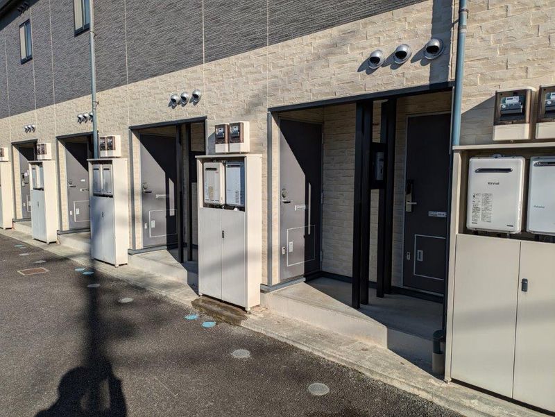 レオパレス城東 エントランス