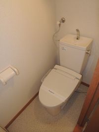 レオパレス月寒西 トイレ