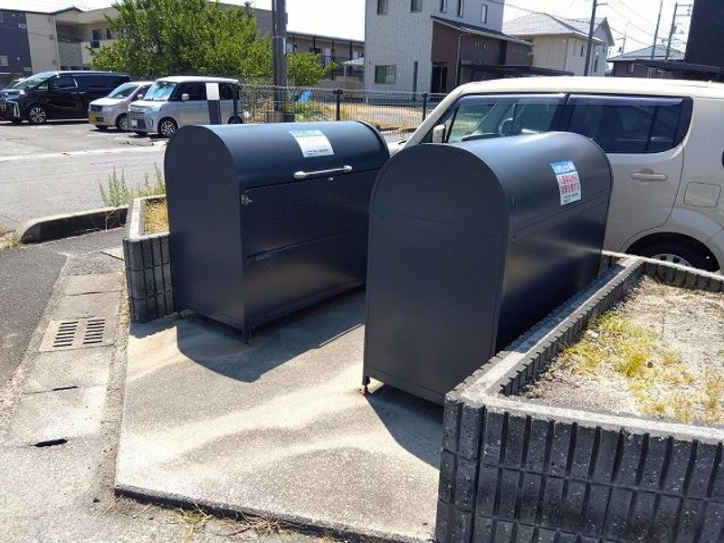 レオパレスクイール堀川 共用部分