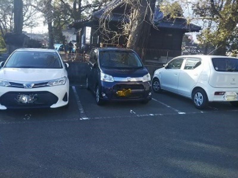 レオパレスのぞみⅡ 駐車場