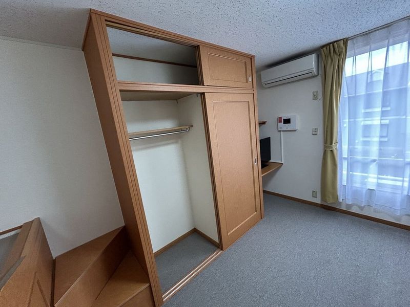 レオパレスエスペランサ 収納