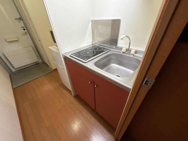 レオパレスＬＡＦＯＲＥＴⅠ キッチン