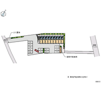 36512 Monthly parking lot