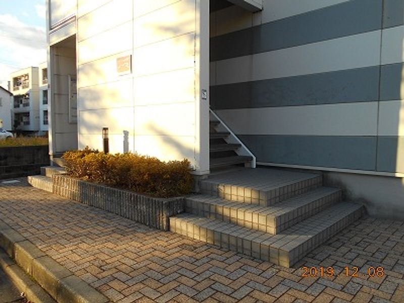 レオパレスＡＬＣＡＺＡＲ 共用部分