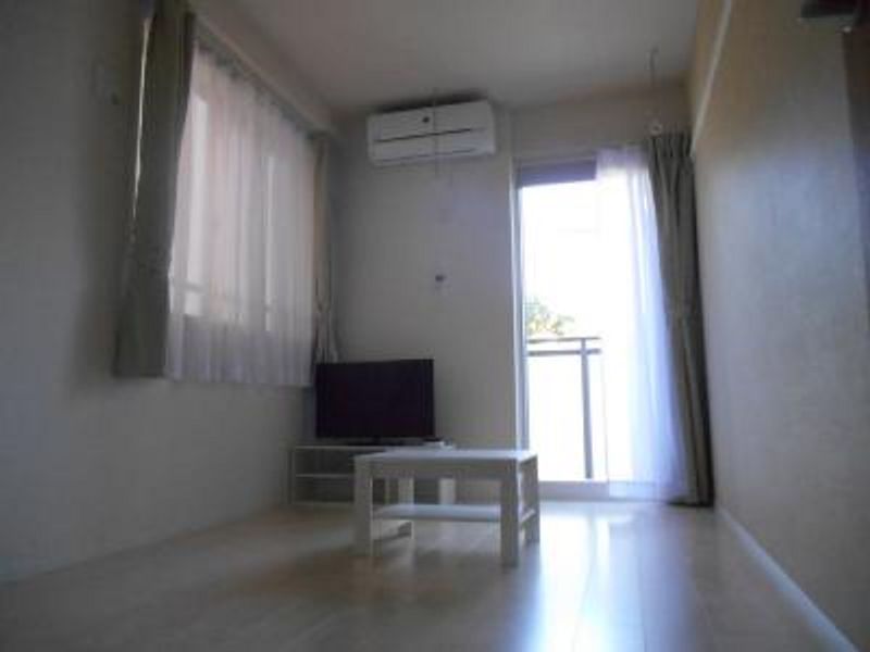 クレイノカルム　エス 居間