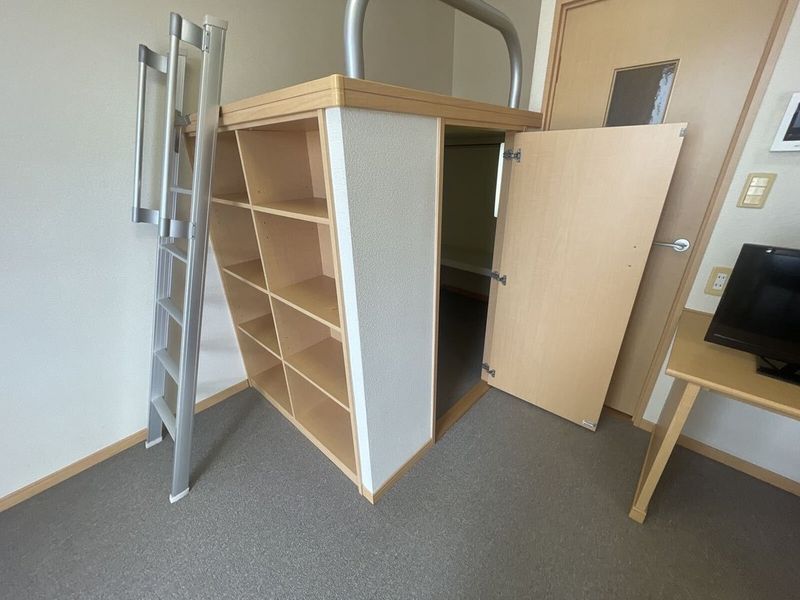 レオパレスＢＡＮＣＨＯＵ 収納