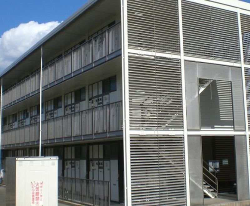 レオパレス田川 外観