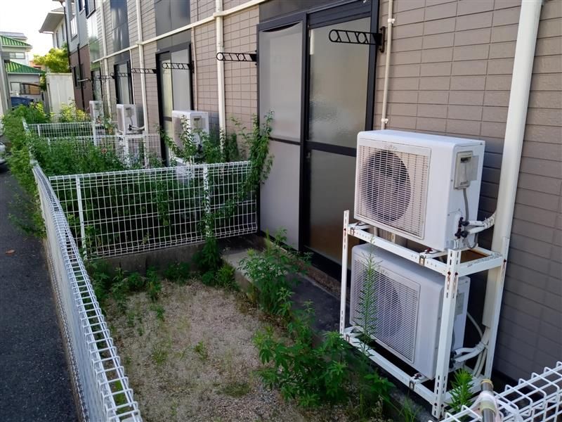レオパレスカサベルデ 庭