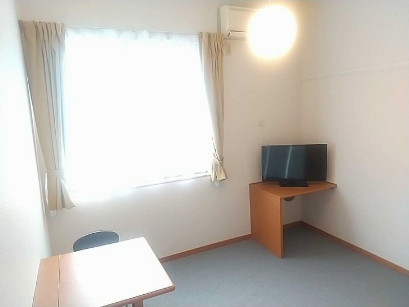 leopalace Clarabel Living room