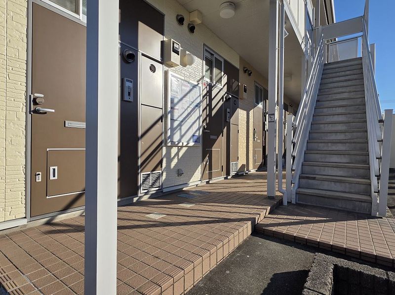 leopalace Shiroyama Entrance