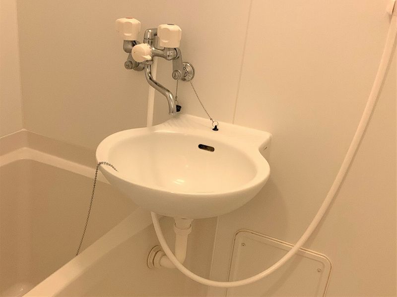 レオパレスエスポワール 洗面所
