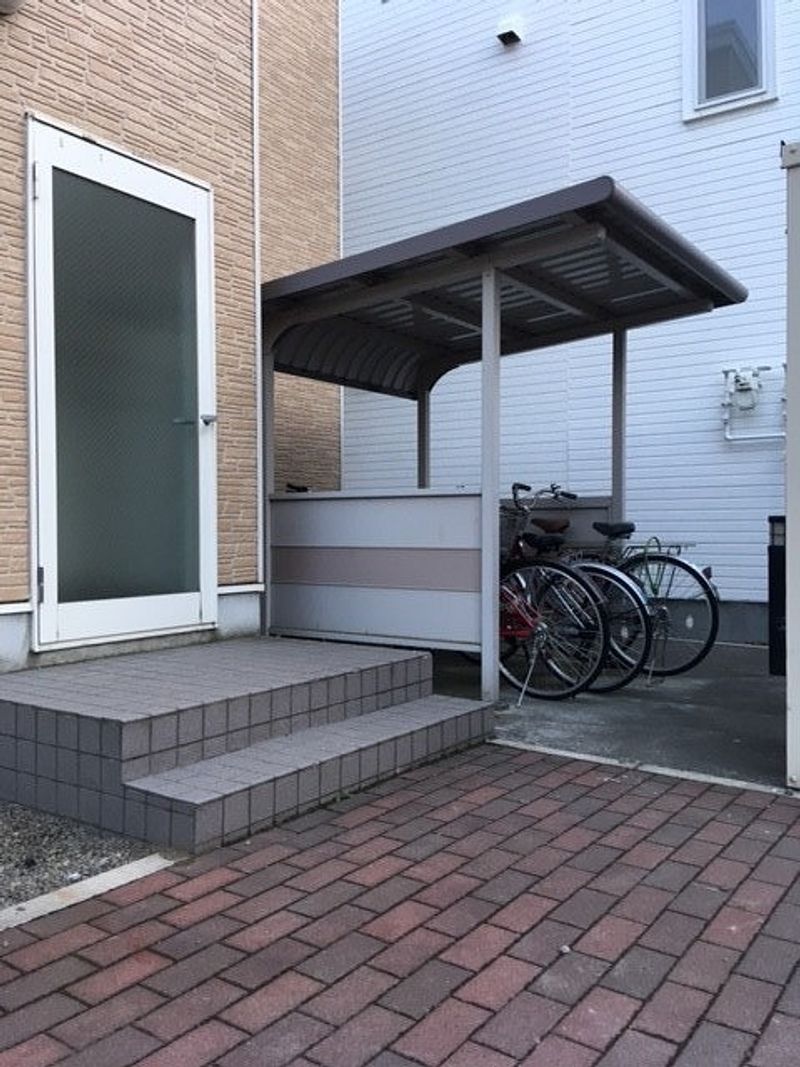 レオパレスこまくさ 共用部分