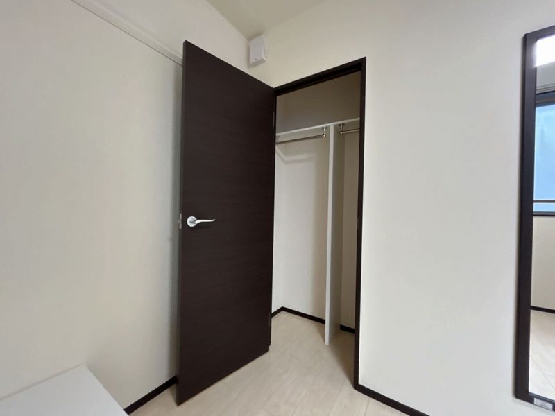 レオネクストレジデント西尾久 収納