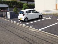 レオネクスト桂台 駐車場