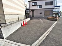 レオパレスＶｏｙａｇｅ１ 駐車場