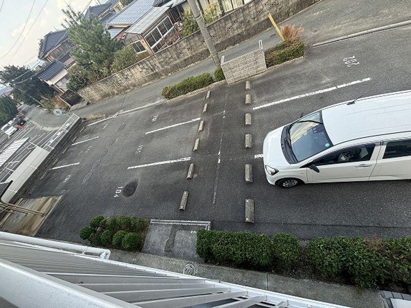 レオパレスＳＳ 駐車場