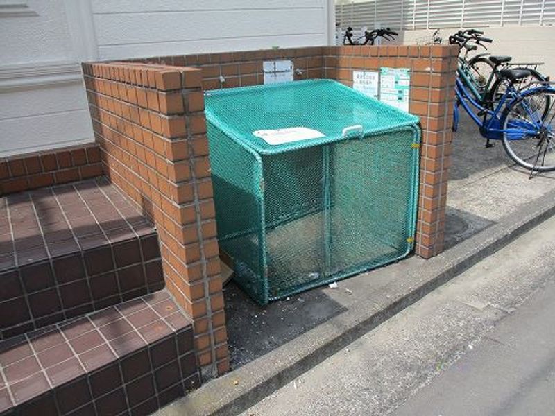 レオパレスハーモニーハイツ鶴見 共用部分