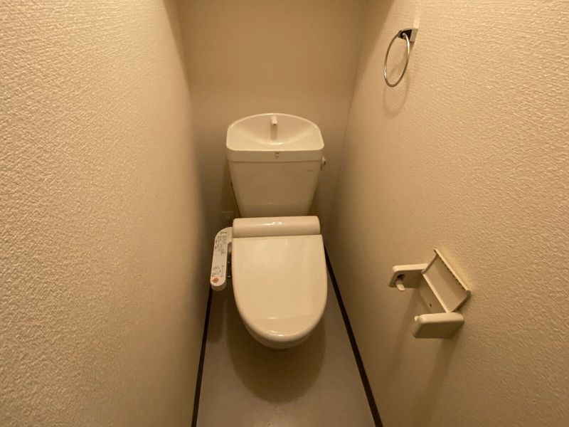 LEONEXT Palace Maruyama Toilet