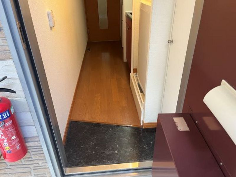 レオパレスモンテ　シャンス 玄関