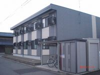 レオパレスファミーユγ 外観