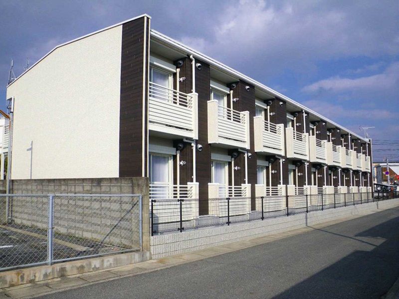 レオネクストメニーウェル岡南 外観