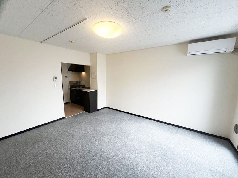 レオネクストオレンジ 居間