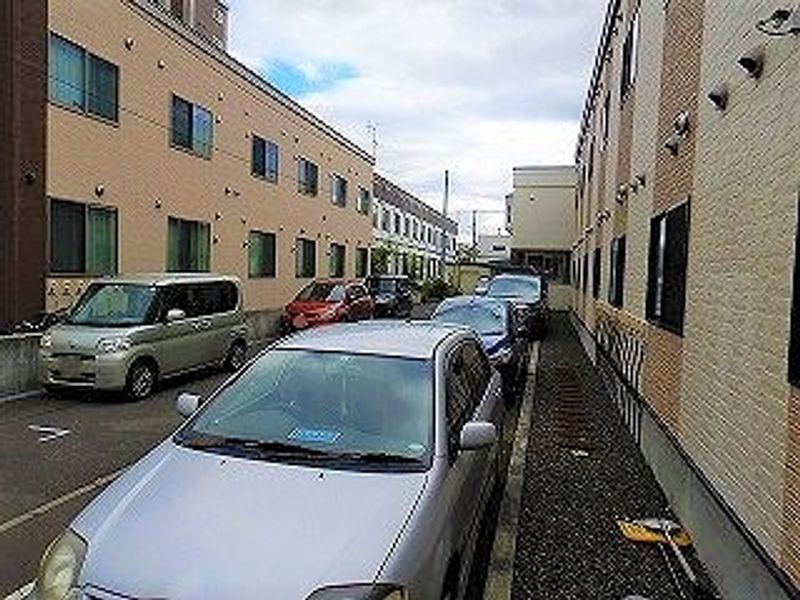 レオパレス文京台フォレ 駐車場
