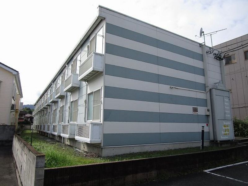 レオパレスジェラルディン 外観