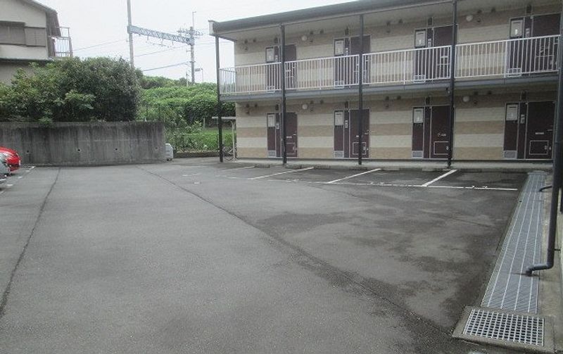 レオパレスフォーチュンＭＳ 駐車場