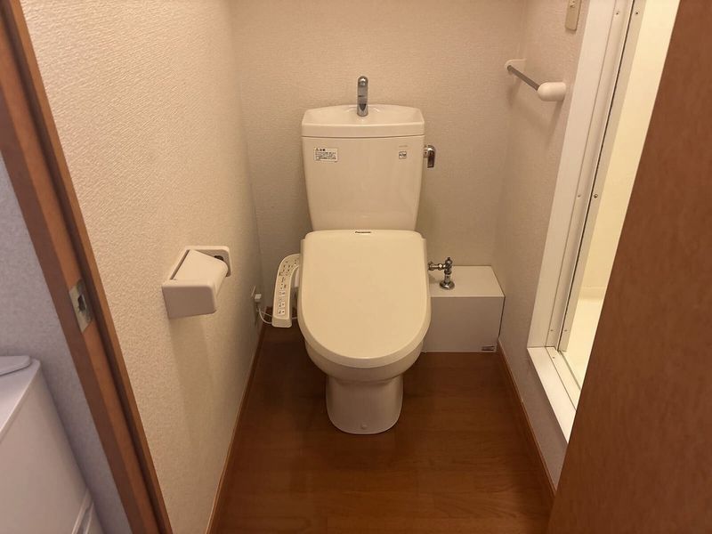 レオパレスカメリア トイレ