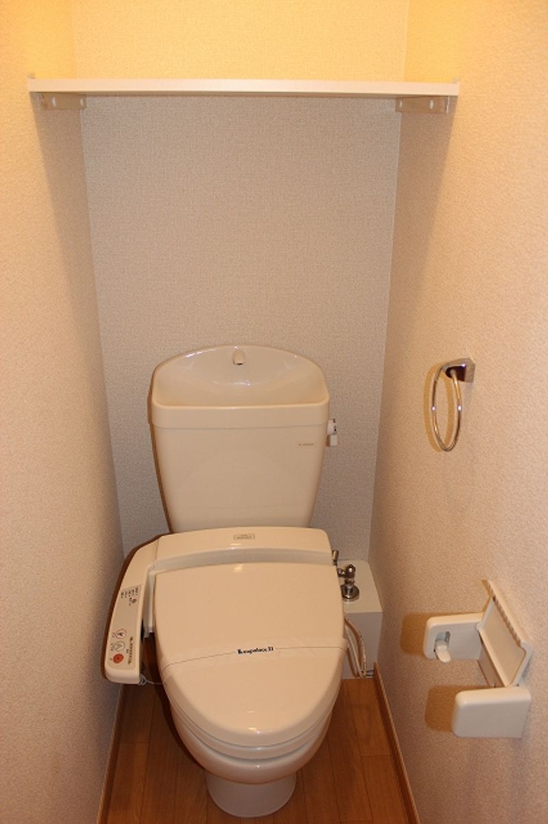 レオパレスグリーンガーデンⅣ トイレ