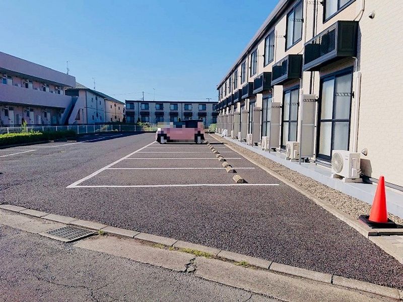 レオパレスＨＡＲＵ　Ｂ 駐車場