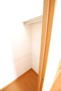 レオパレス彩 収納
