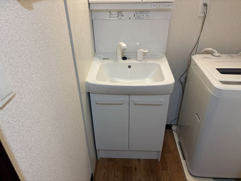 レオネクストジャルダンⅡ 洗面台