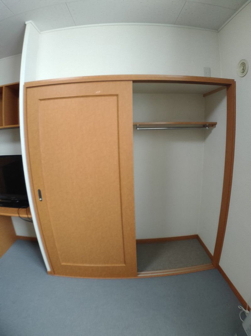 レオパレス宗代 収納